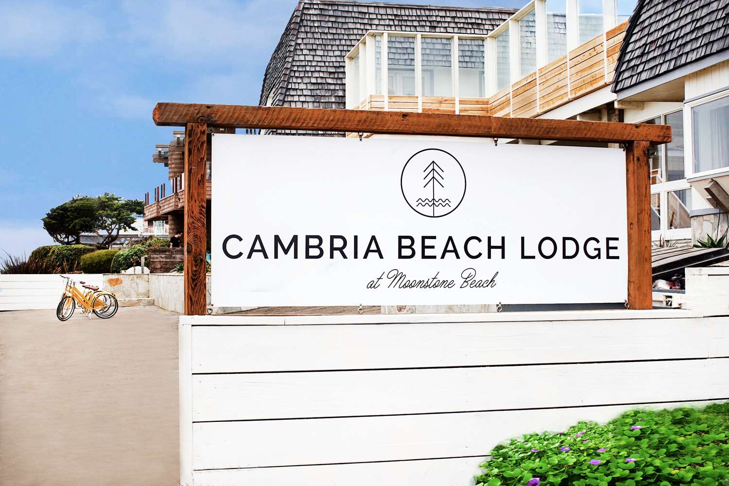 Hotel CAMBRIA BEACH LODGE