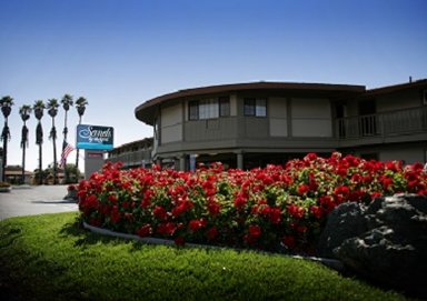 Hotel SANDS BY THE SEA