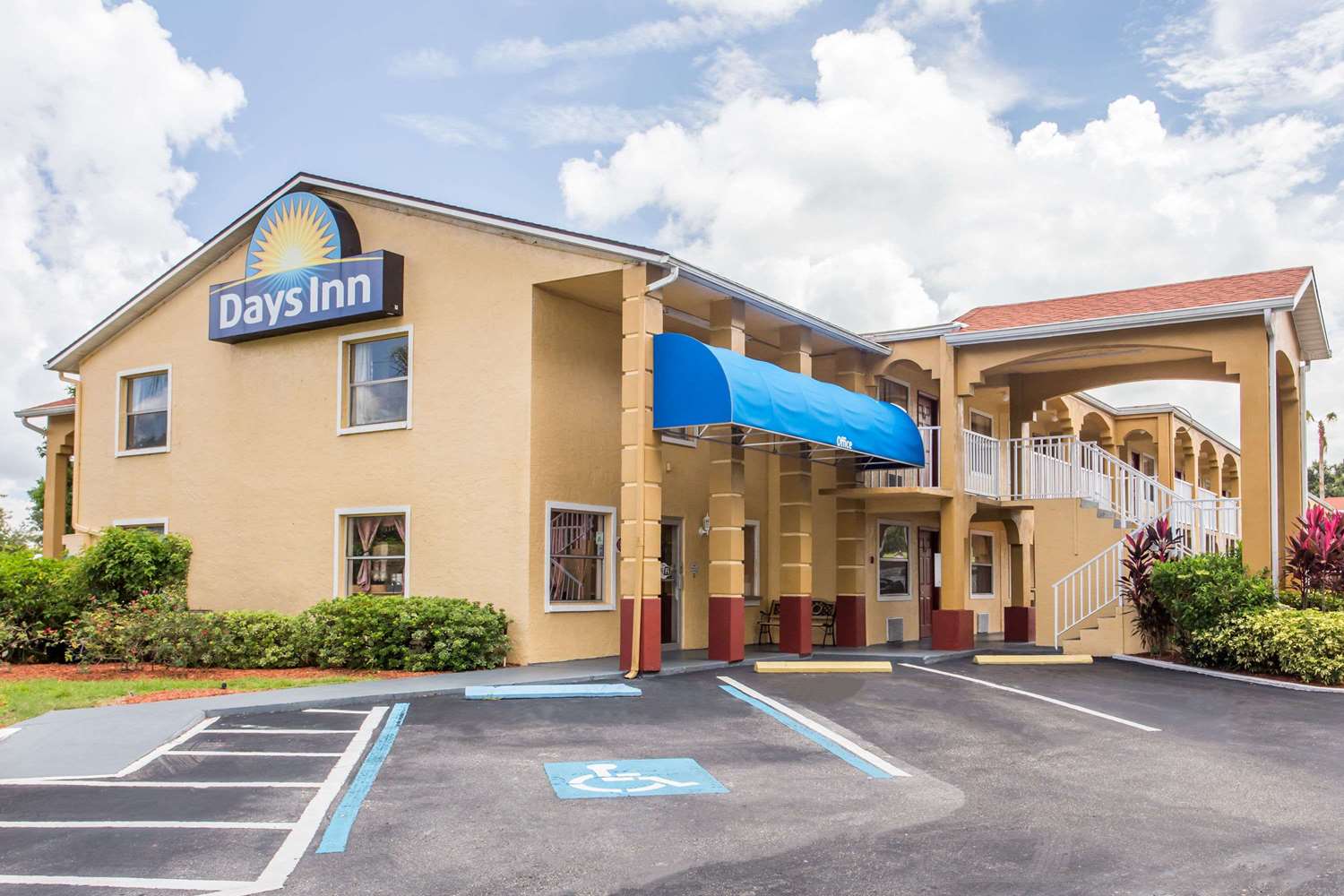 Hotel DAYS INN BY WYNDHAM BRADENTON I-75