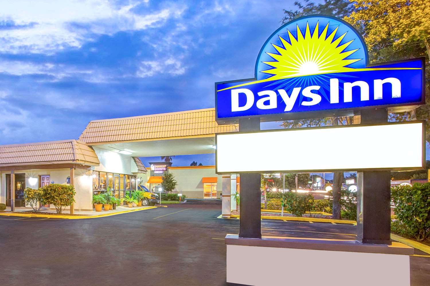 Hotel DAYS INN ST. PETERSBURG CENTRAL