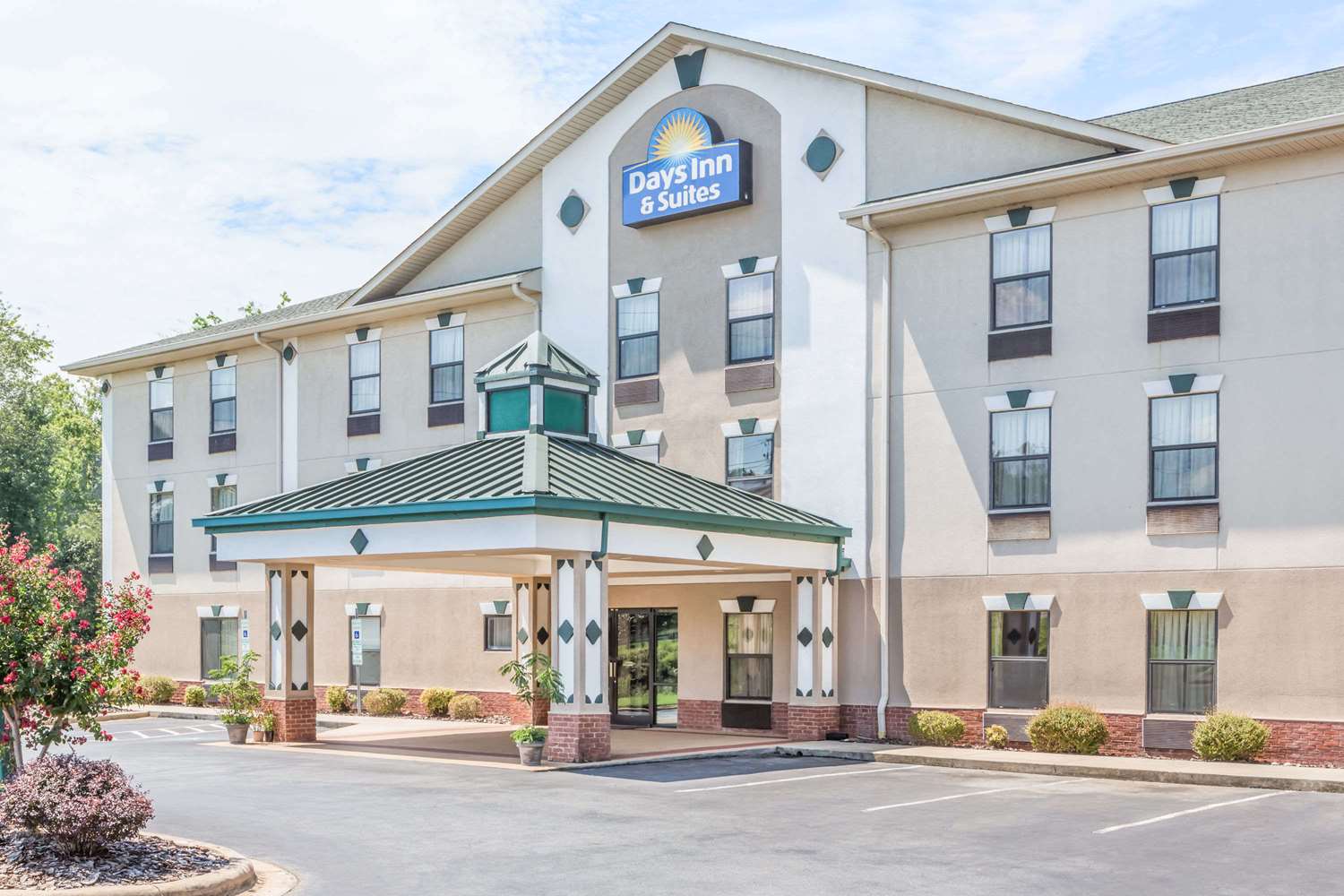 Hotel DAYS INN & SUITES MORGANTON