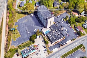 Hotel QUALITY INN COLISEUM