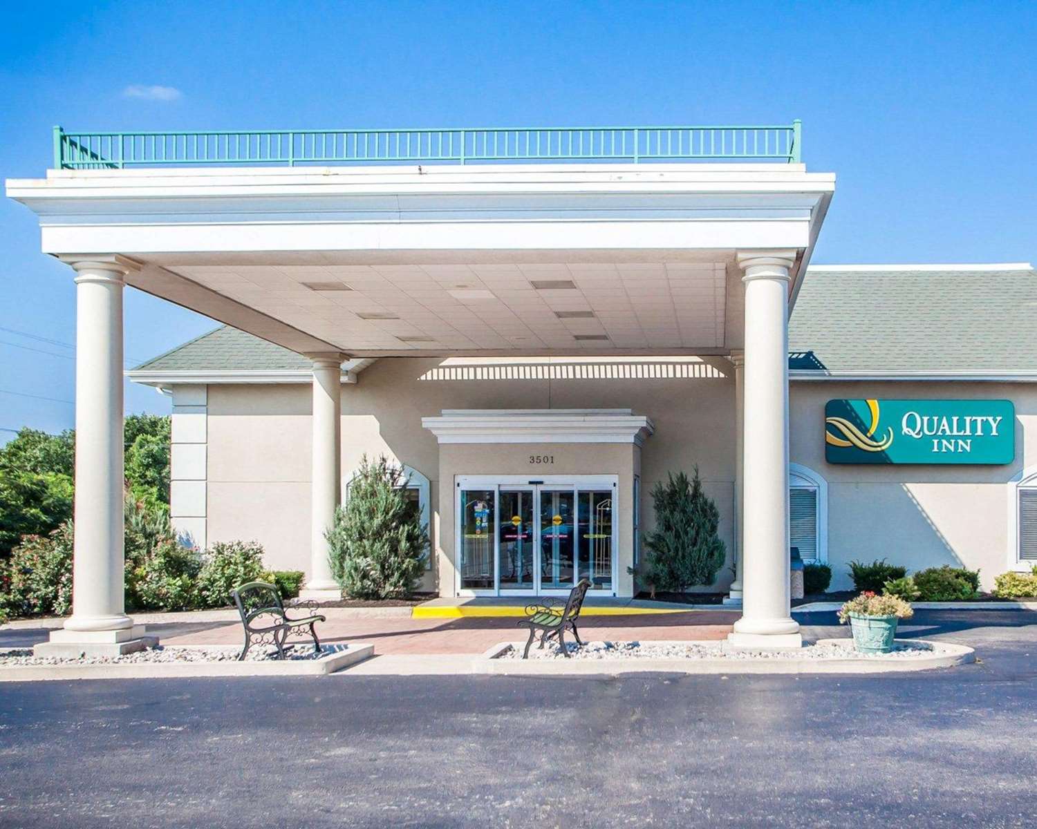 Hotel QUALITY INN LAKE OF THE OZARKS