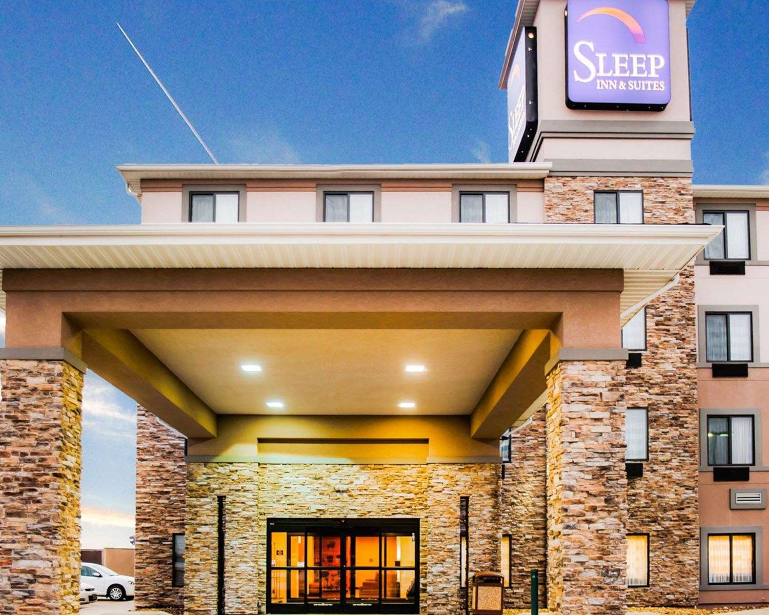 Hotel SLEEP INN & SUITES FORT CAMPBELL