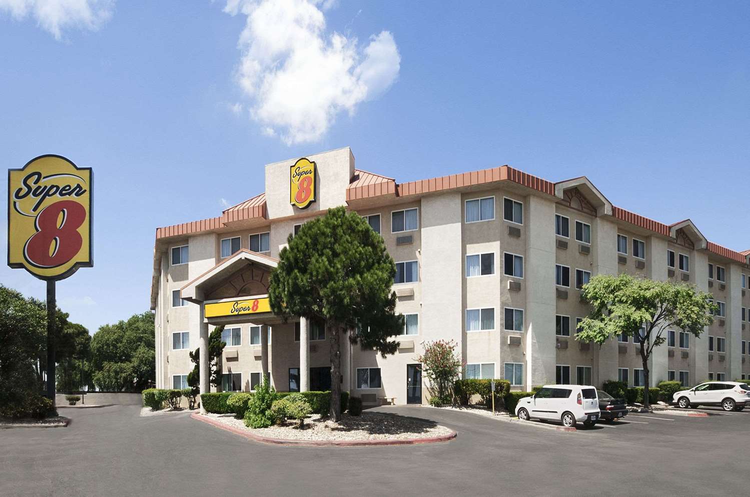 Hotel SUPER 8 AUSTIN NORTH/UNIVERSITY AREA
