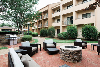 Hotel COURTYARD MONTGOMERY