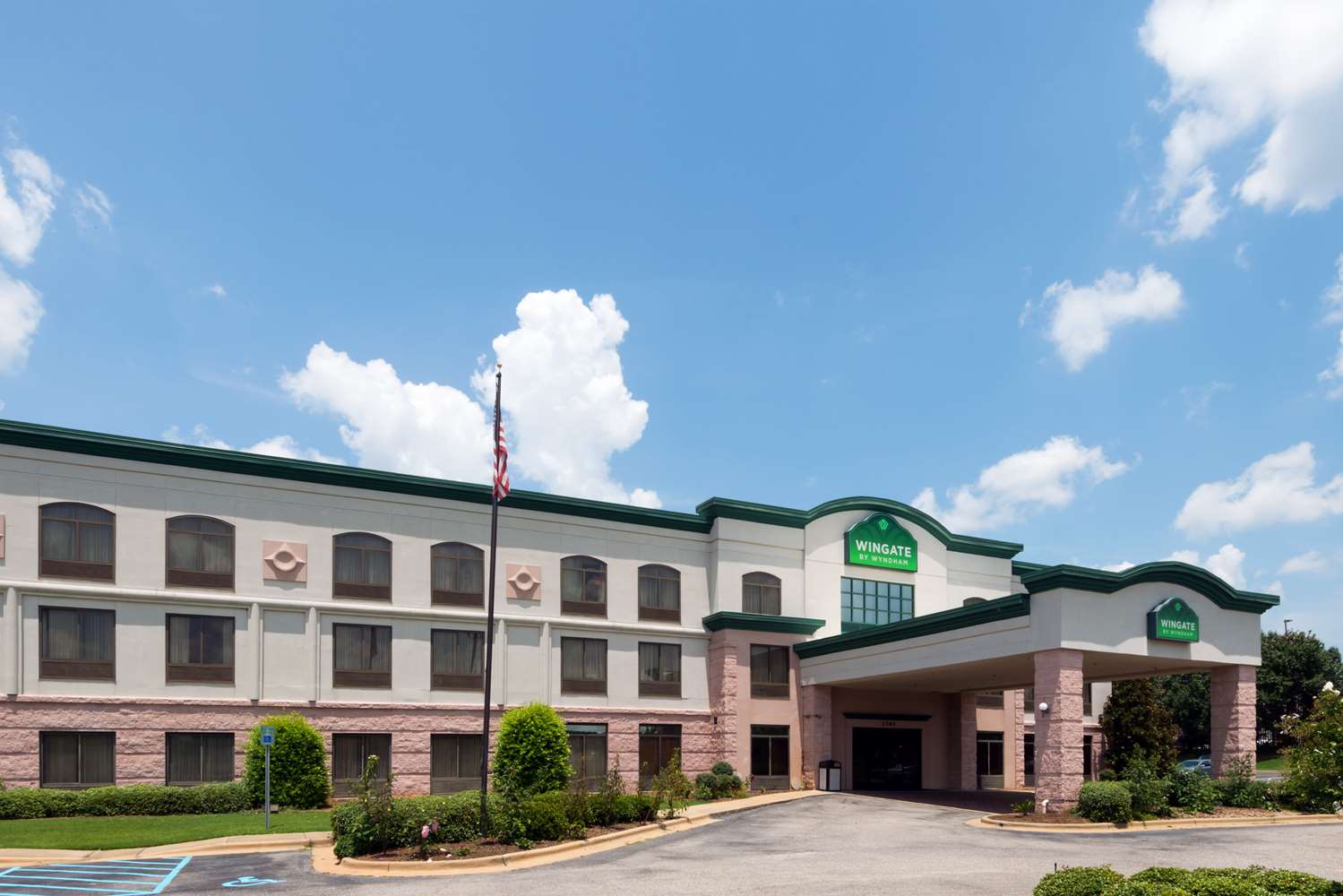 Hotel WINGATE BY WYNDHAM MONTGOMERY