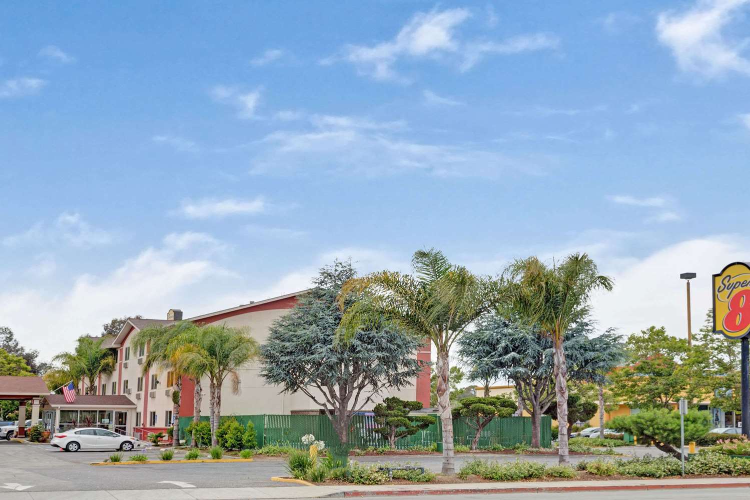 Hotel SUPER 8 GILROY