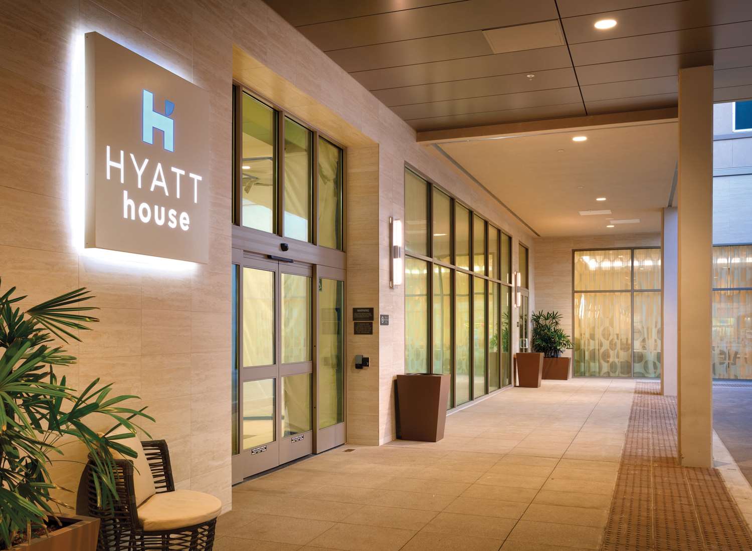 Hotel HYATT HOUSE AT ANAHEIM RESORT CONVENTION CENTER