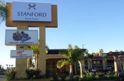 Hotel STANFORD INN AND SUITES