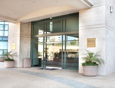 Hotel EXECUSTAY AT TOWERS AT COSTA VERDE