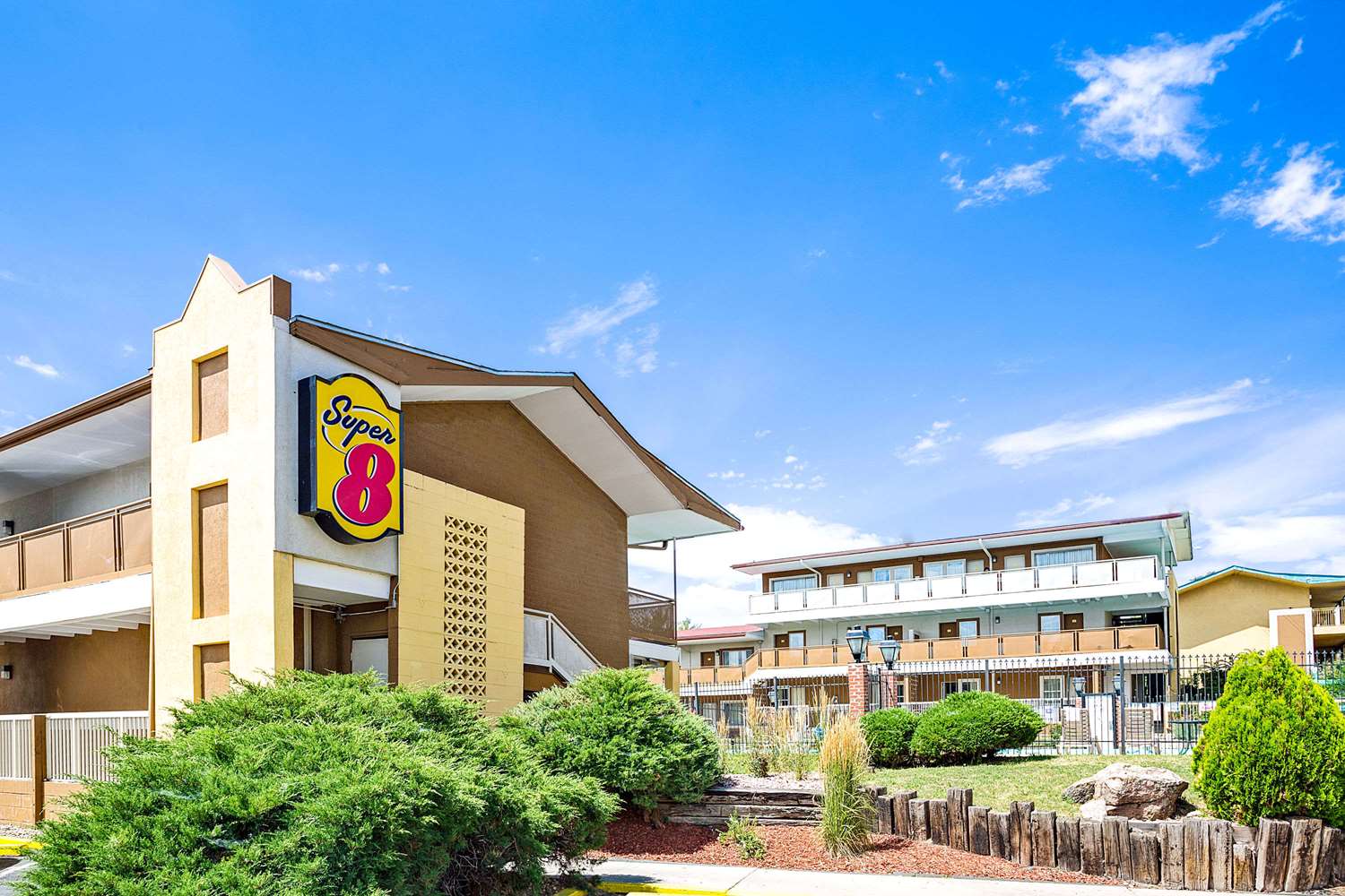 Hotel SUPER 8 DENVER MIDTOWN