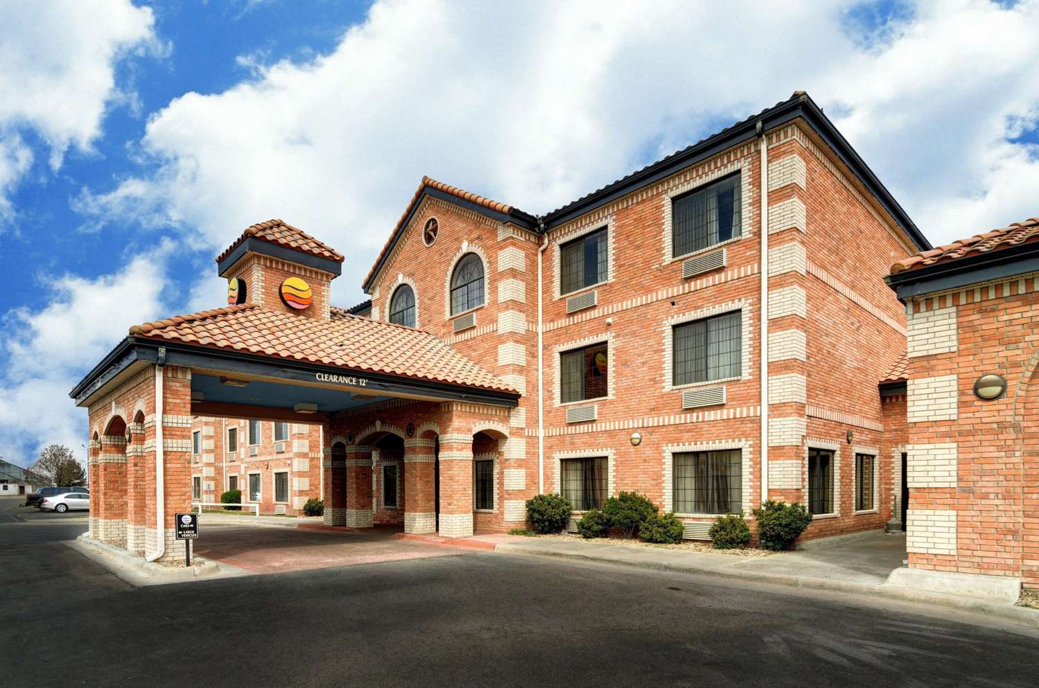 Hotel COMFORT INN & SUITES