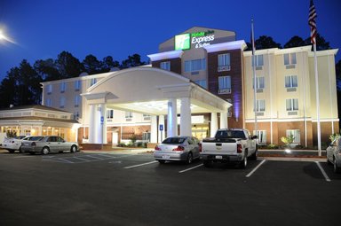 Hotel HOLIDAY INN EXPRESS & SUITES BAINBRIDGE
