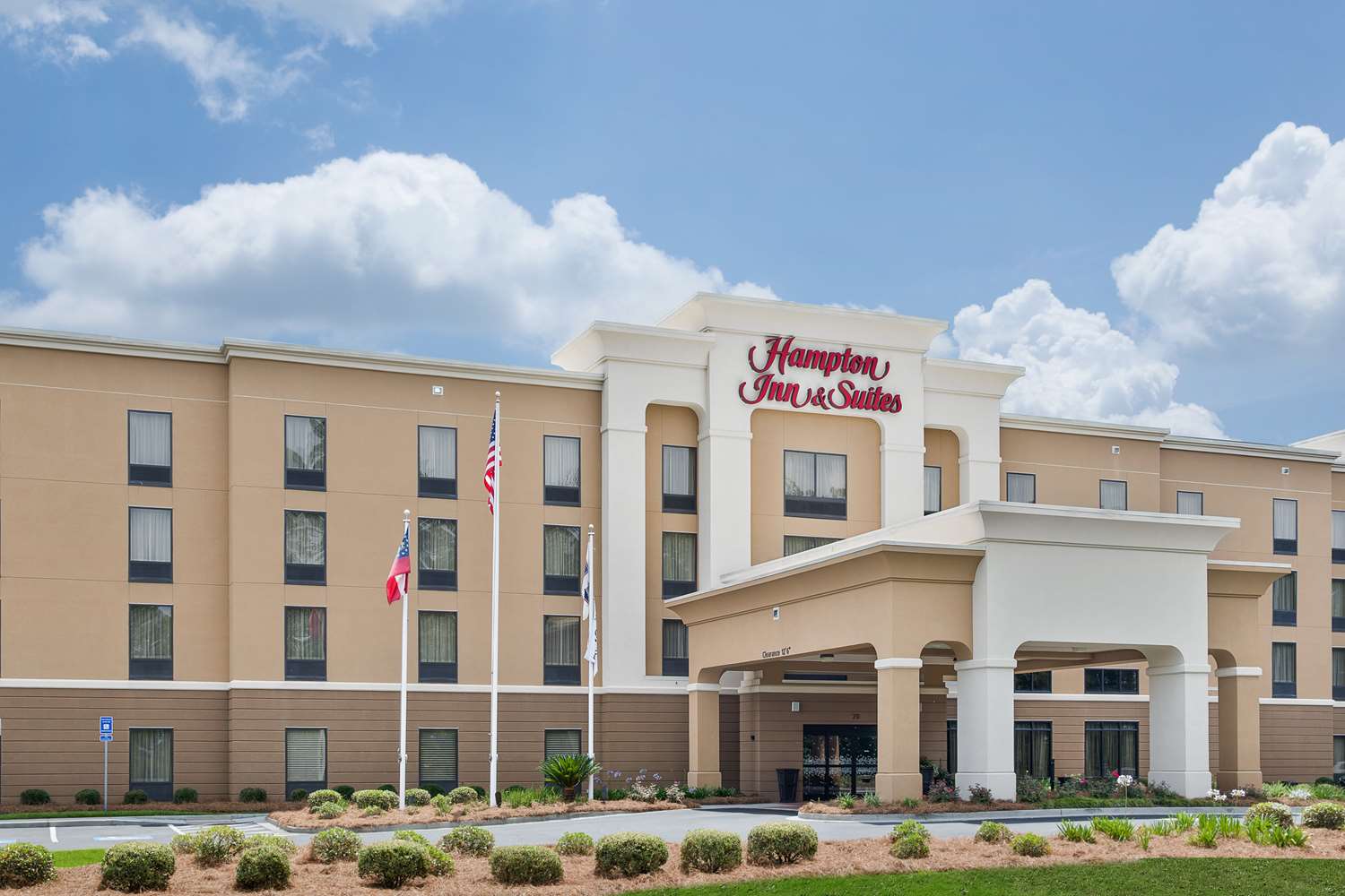 Hotel HAMPTON INN AND SUITES SAVANNAH-AIRPORT