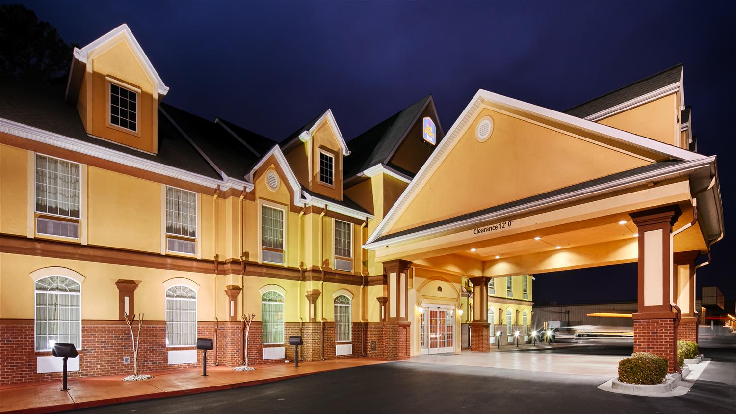 Hotel BEST WESTERN PLUS BRADBURY INN & SUITES