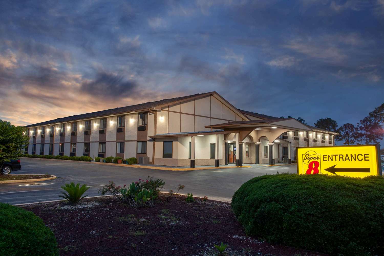 Hotel SUPER 8 BY WYNDHAM, WAYCROSS GA