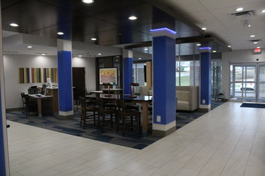 Hotel HOLIDAY INN EXPRESS & SUITES MILLEDGEVILLE