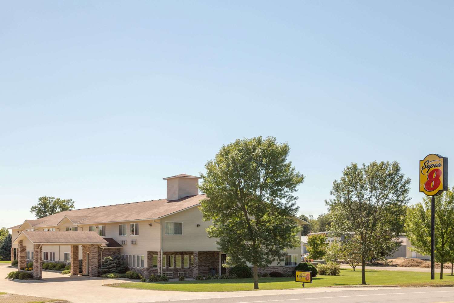 Hotel SUPER 8 CRESCO IA