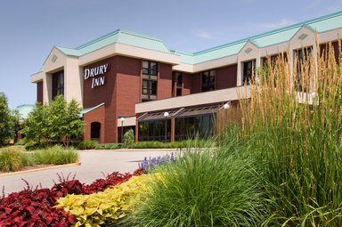 Hotel DRURY INN ST LOUIS COLLINSVILLE