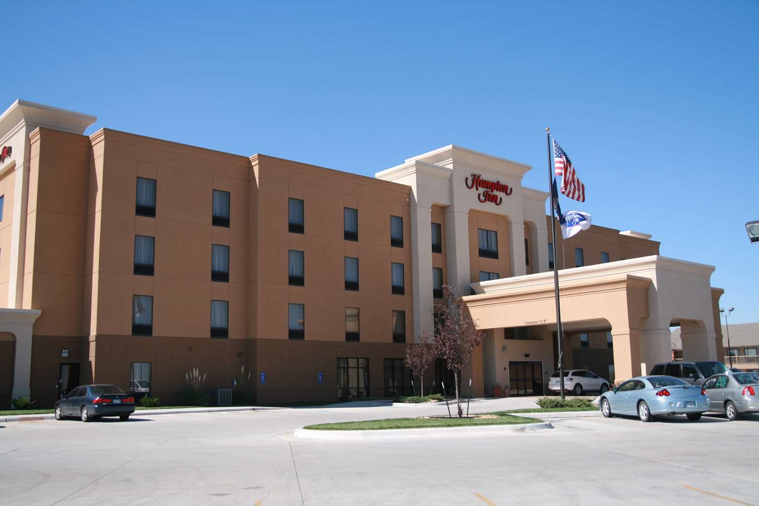 Hotel HAMPTON INN GARDEN CITY