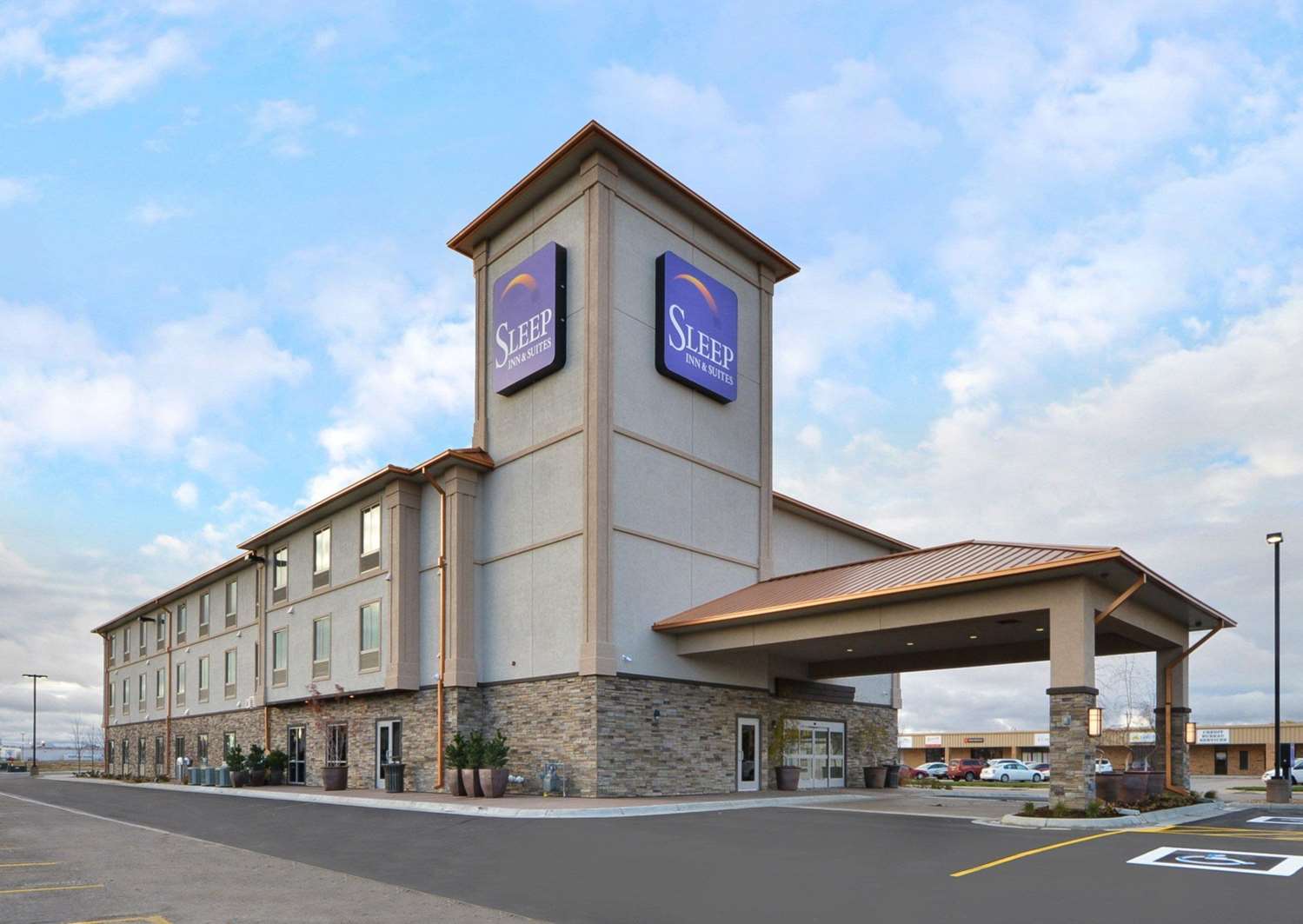 Hotel SLEEP INN & SUITES & CONFERENCE CENTER