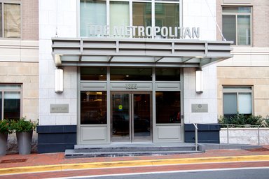 Hotel EXECUSTAY AT COSMOPOLITAN AT RESTON TOWN CENTER