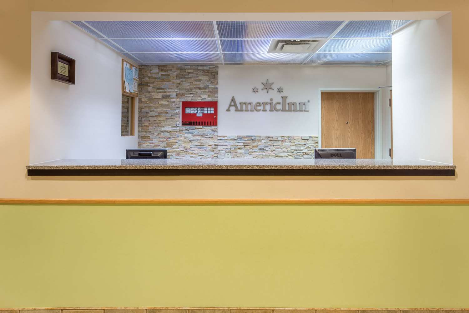 Hotel AMERICINN BY WYNDHAM PETOSKEY