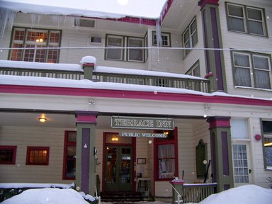 Hotel TERRACE INN AND 1911 RESTAURANT