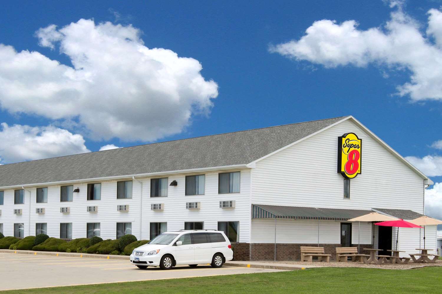 Hotel SUPER 8 BETHANY MO