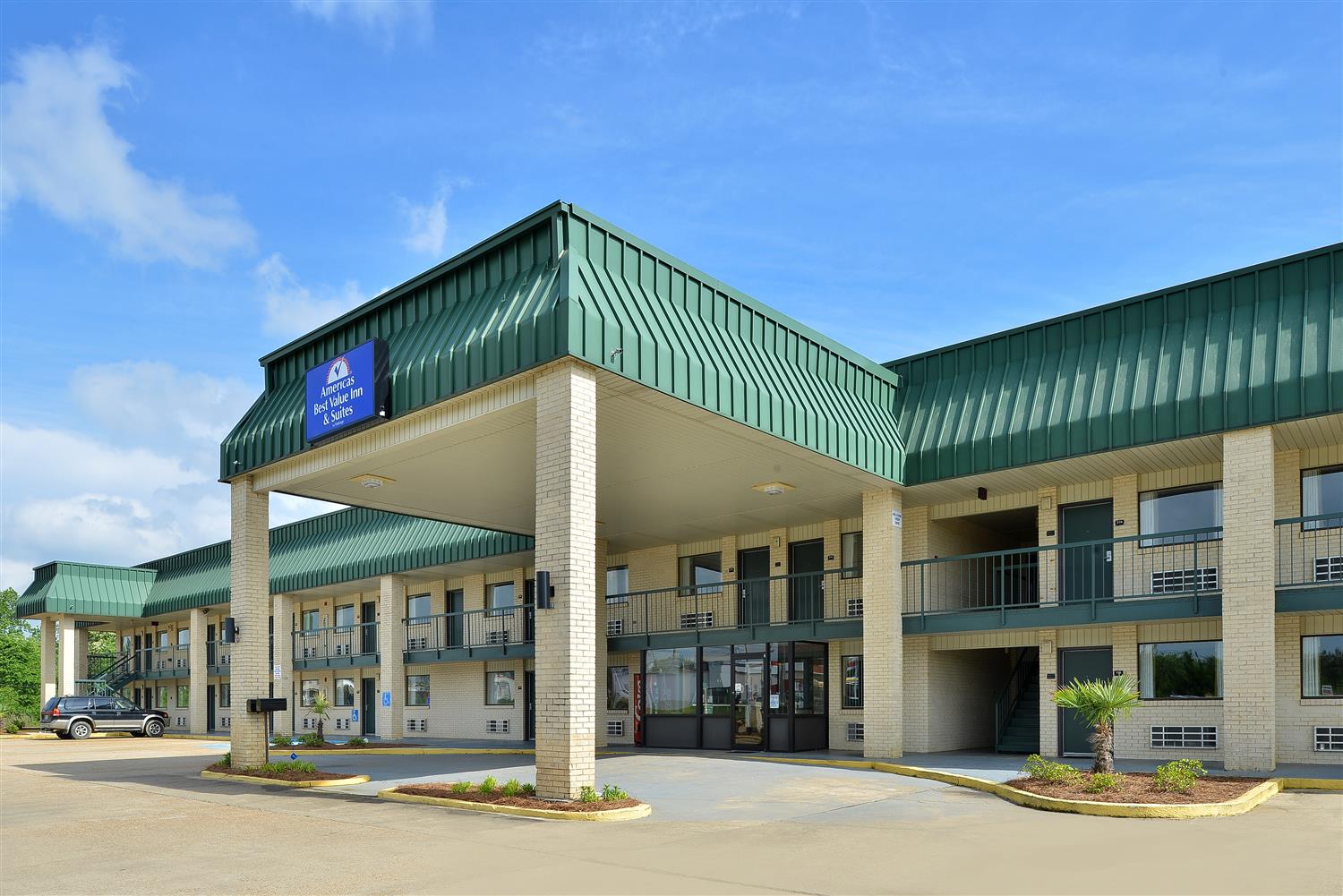 Hotel AMERICAS BEST VALUE INN AND SUITES WINONA