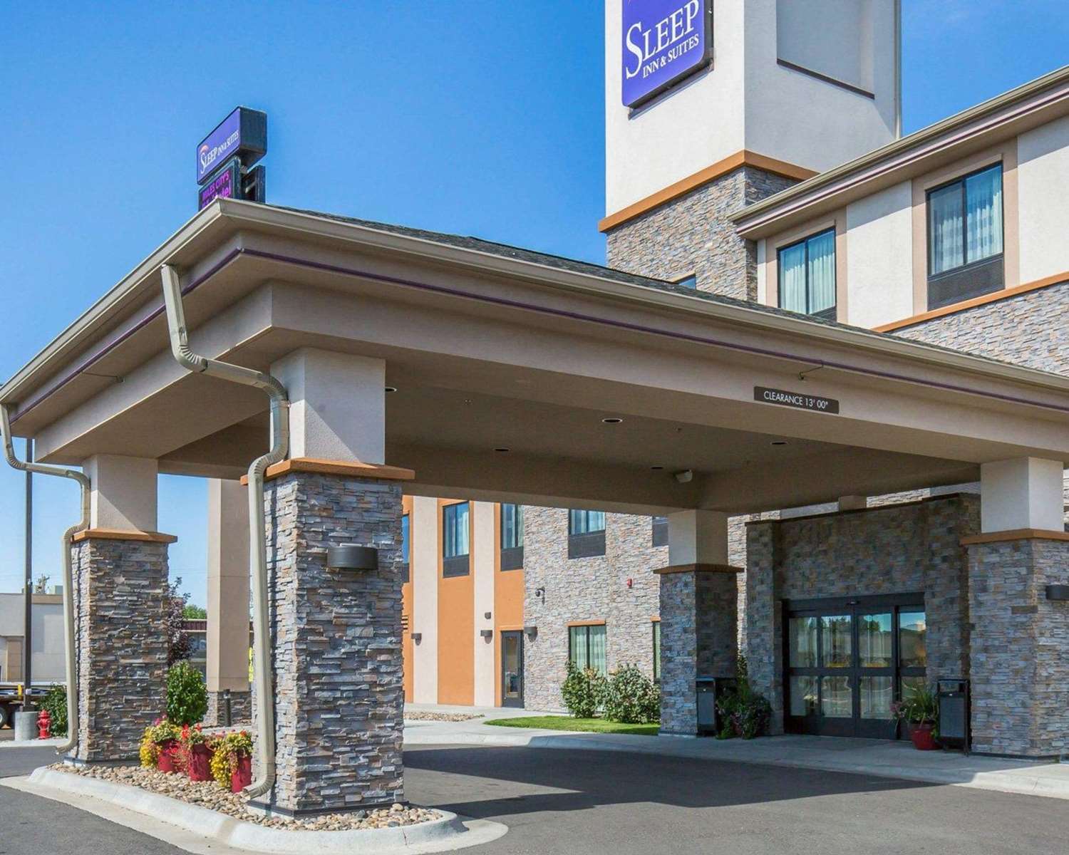 Hotel SLEEP INN & SUITES MILES CITY I-94