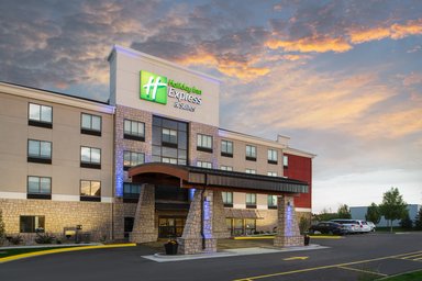 Hotel HOLIDAY INN EXPRESS & SUITES BISMARCK