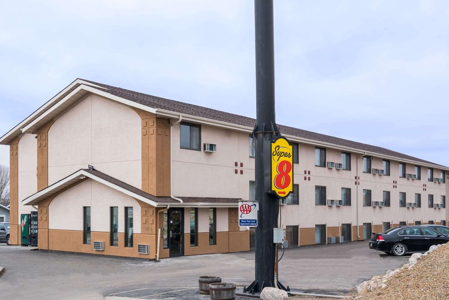 Hotel SUPER 8 BY WYNDHAM, BISMARCK