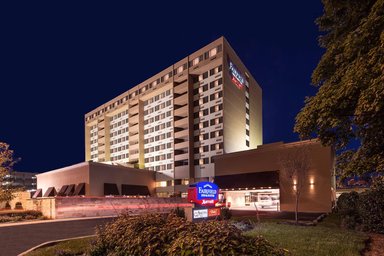 Hotel FAIRFIELD INN & SUITES CHARLOTTE UPTOWN