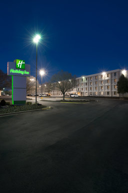 Hotel HOLIDAY INN CHARLOTTE-AIRPORT CONF CTR
