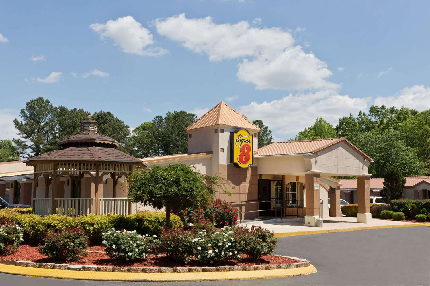Hotel SUPER 8 BY WYNDHAM, CHARLOTTE AIRPORT NORTH