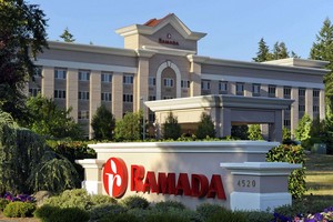 Hotel RAMADA BY WYNDHAM OLYMPIA