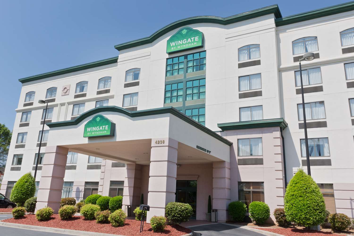 Hotel WINGATE BY WYNDHAM CHARLOTTE AIRPORT I-85/I-485
