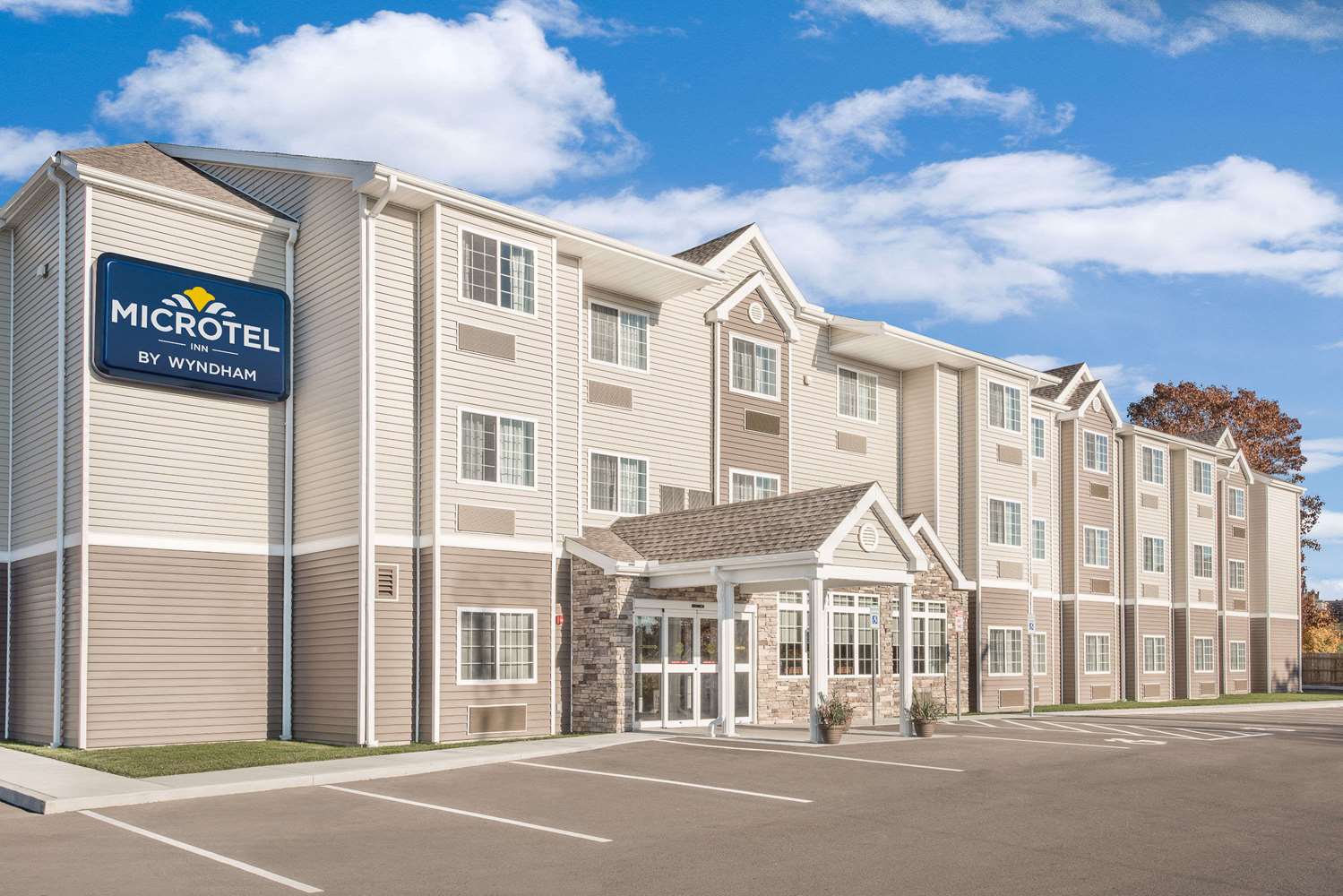 Hotel MICROTEL INN & SUITES BY WYNDHAM BINGHAMTON