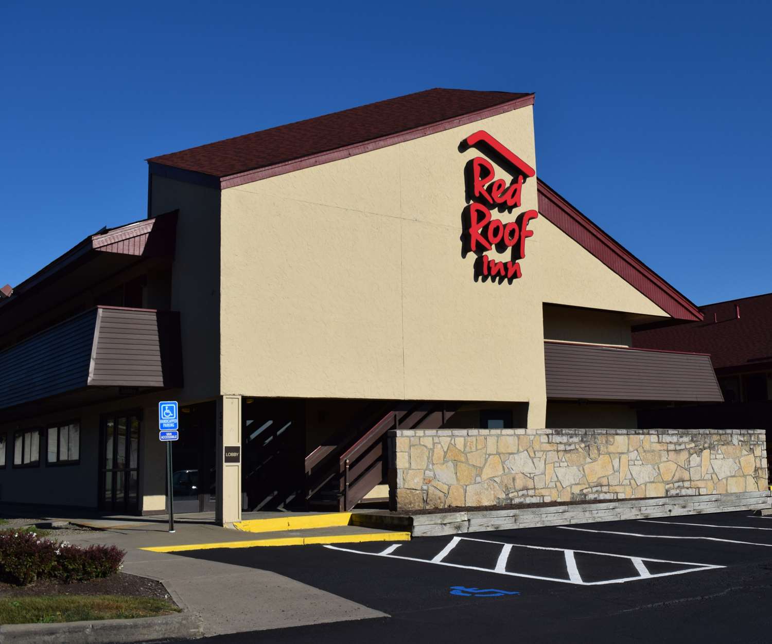 Hotel RED ROOF INN BINGHAMTON-JOHNSON CITY