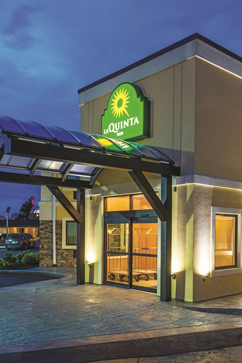 Hotel LA QUINTA INN BUFFALO AIRPORT