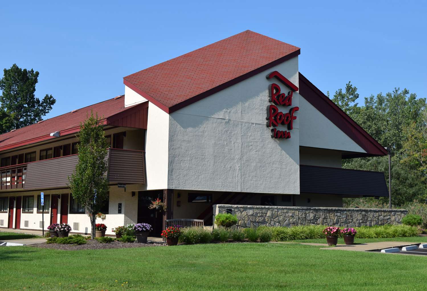 Hotel RED ROOF  INN BUFFALO-NIAGARA AIRPORT