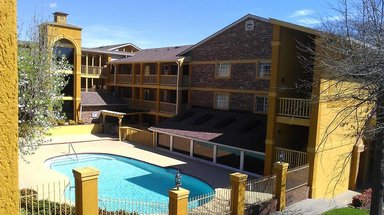 Hotel NASHVILLE AIRPORT INN AND SUITES