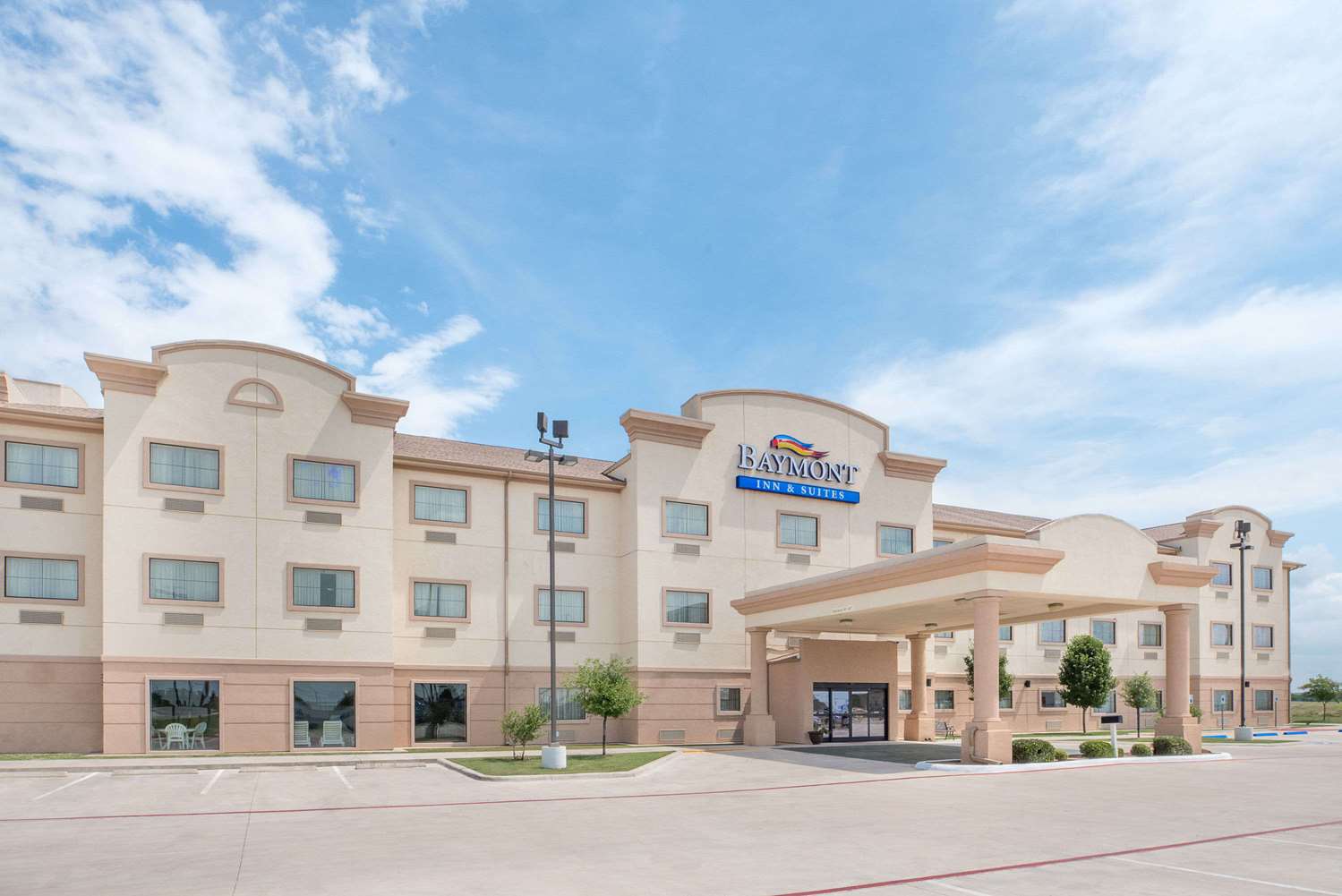 Hotel BAYMONT INN & SUITES SNYDER
