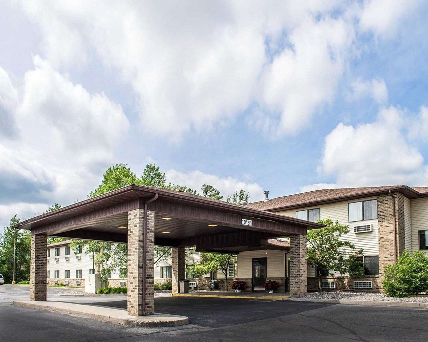 Hotel QUALITY INN MINOCQUA