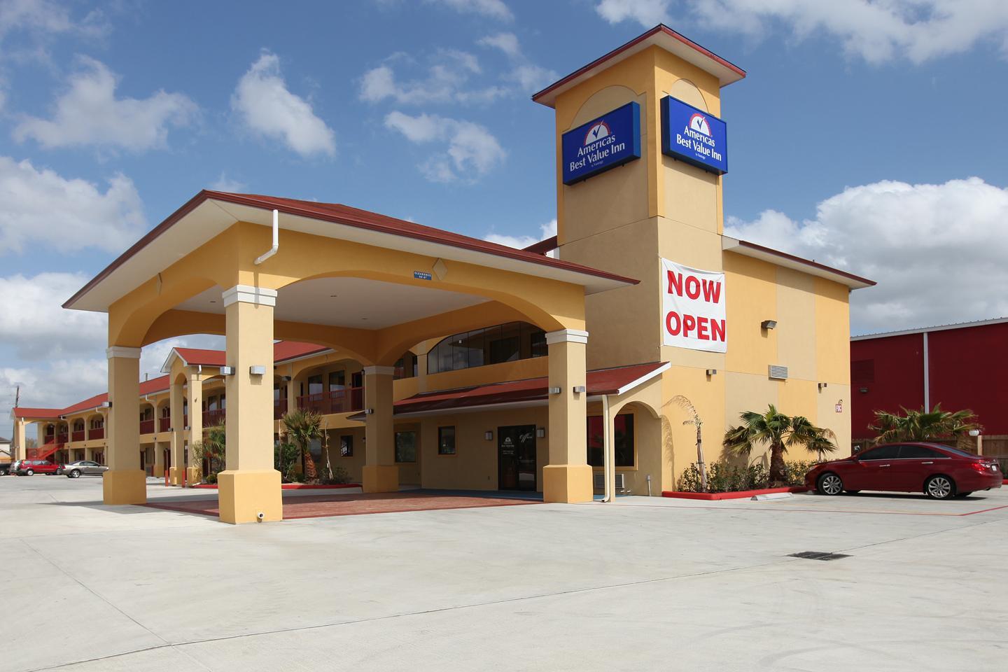Hotel AMERICAS BEST VALUE INN AND SUITES HOUSTON TOMBALL PARKWAY