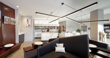 Hotel NU HOTEL