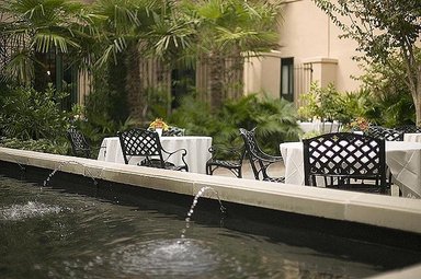 Hotel PLANTERS INN