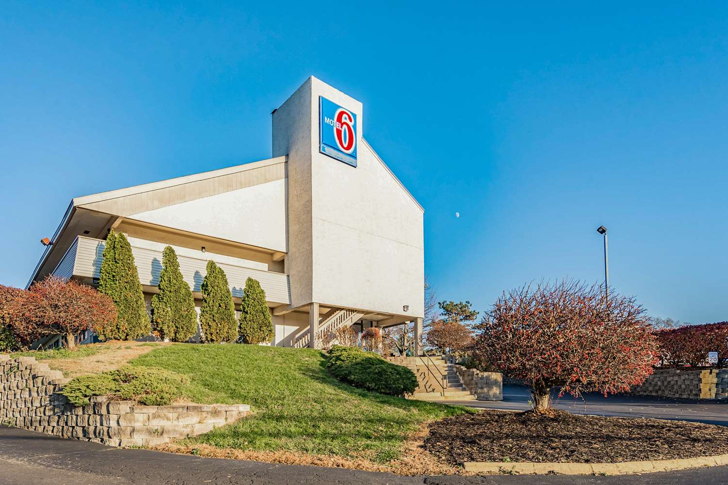 Hotel MOTEL 6 CINCINNATI CENTRAL - NORWOOD
